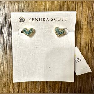 Kendra Scott Ari PV Heart Earrings with dust bag.